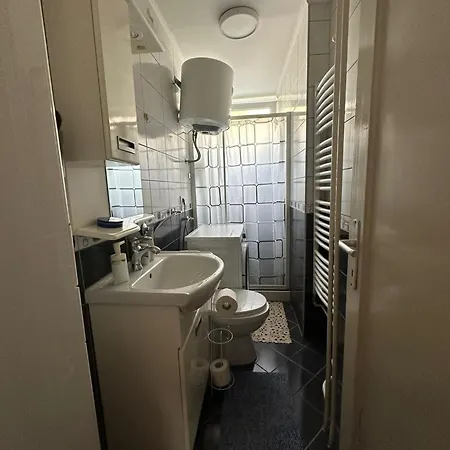 Apartment Cozy One Bedroom