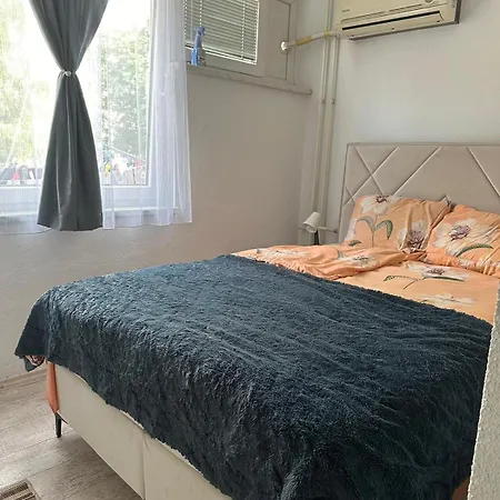 Cozy One Bedroom Appartement Banja Luka