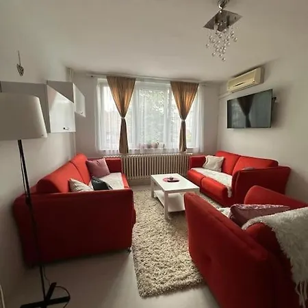 Cozy One Bedroom Appartement Banja Luka